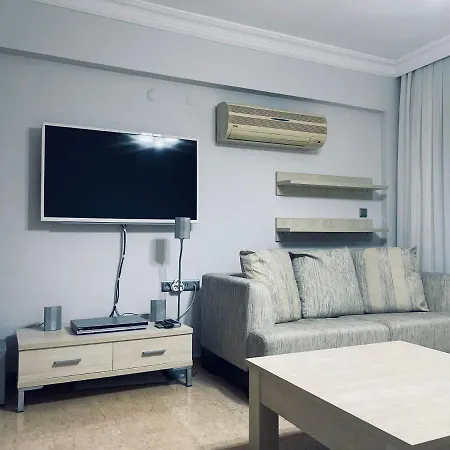 Apartamento Akvaryum Icinde Teras Manzarali Dublex Daire Fethiye